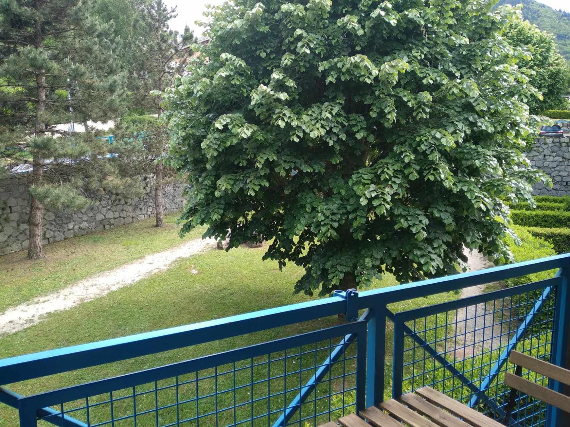 Duplex Lumineux - 40M2 - 2 Chambres - Balcon Terrasse - Parking - Entierement Renove En Mai 2024 Cauterets Exterior photo